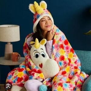 Disney Pixar Unicorn Hoided Wrap Blanket